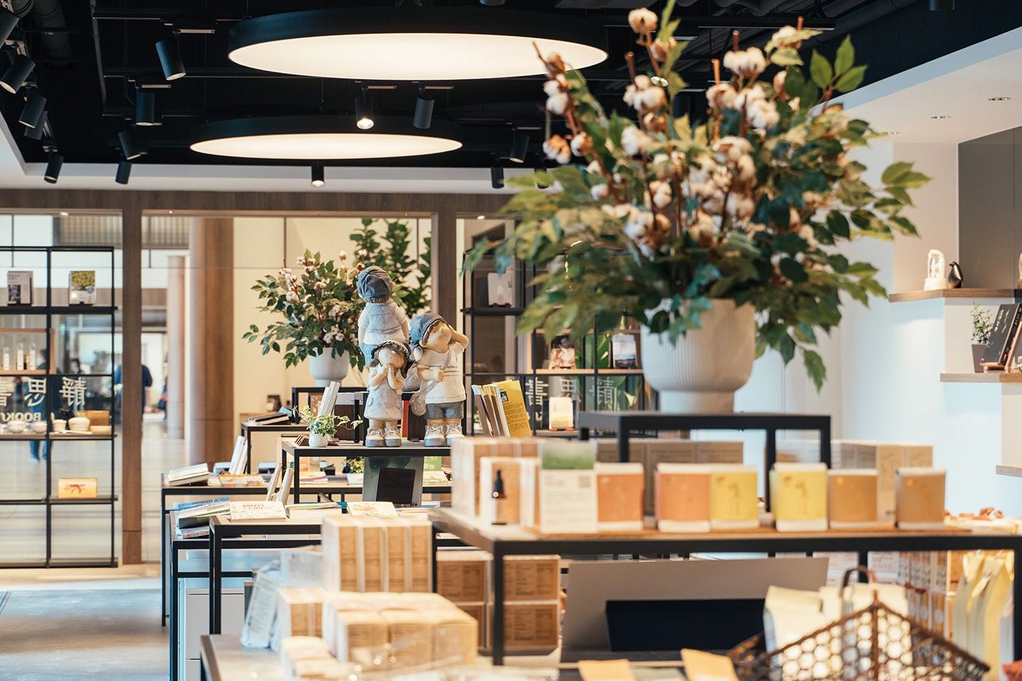 e99d9ce6809de69bb8e8bb92 1