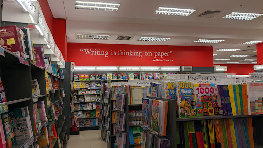 POPULAR bookstore @ AEON Mall Ipoh Klebang
