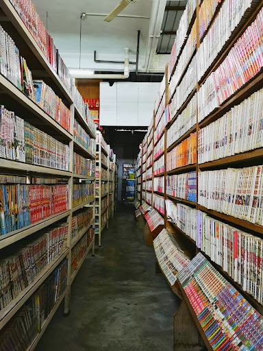 Kedai Buku Low