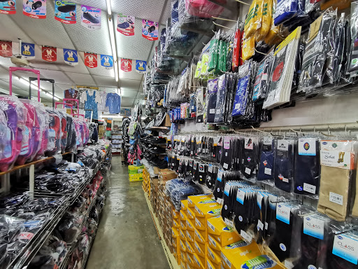 Kedai Buku & Suratkhabar Remaja