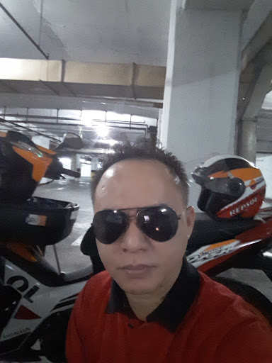 Centre Point Booksho