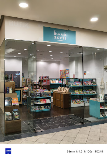 BookXcess @ Great Eastern Mall