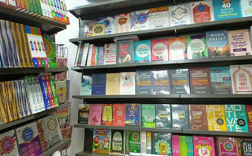 Pustaka Rawang • Denai Alam