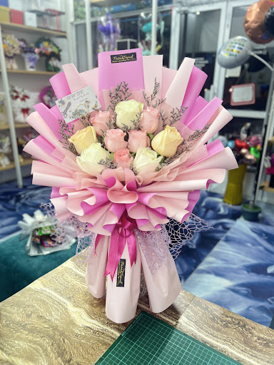 PATAK SIPUK KEDAI HADIAH & BUNGA