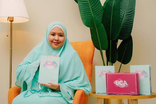 Buku Amalan Harian Wanita Bahagia & Berjaya