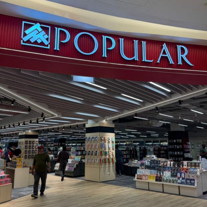 kedai buku popular sunway pyramid