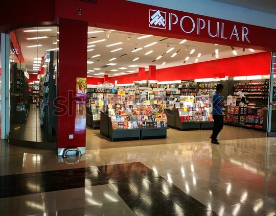 popular bookstore mesra mall
