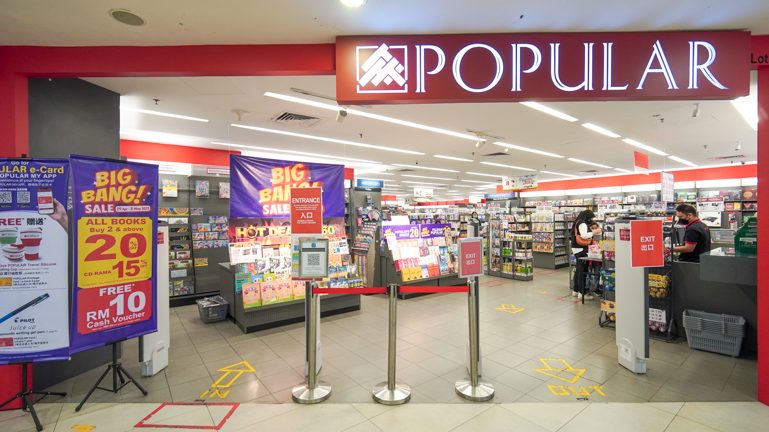 popular bookstore suria sabah shopping mall