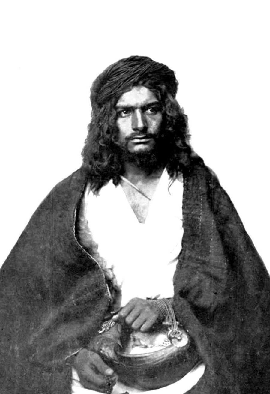 skni business style khalifah nur iman