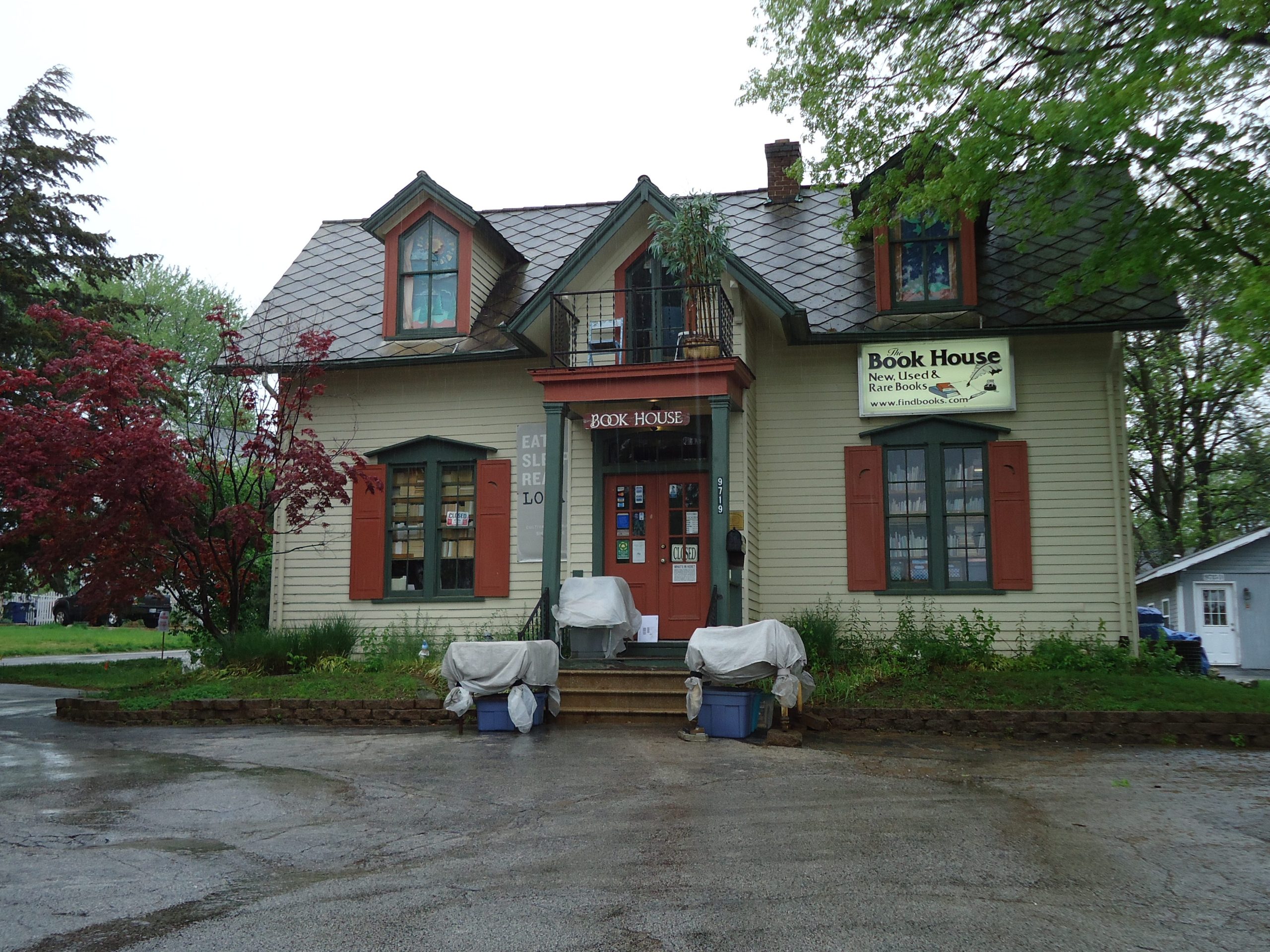 the book housee scaled